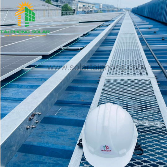 SÀN THAO TÁC LƯỚI MẮT CÁO 